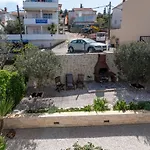 Anita Mit Grossem Balkon Und Meerblick By Interhome * Trogir