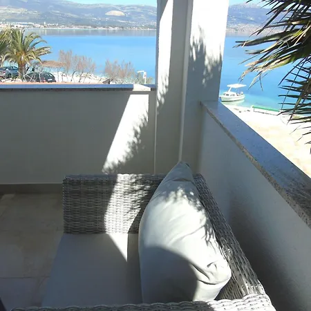 Anita Mit Grossem Balkon Und Meerblick By Interhome Lejlighed *