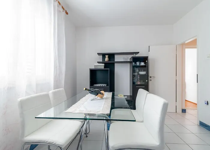 Lejlighed Anita Mit Grossem Balkon Und Meerblick By Interhome Trogir