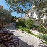 Appartamento Anita Mit Grossem Balkon Und Meerblick By Interhome Traù