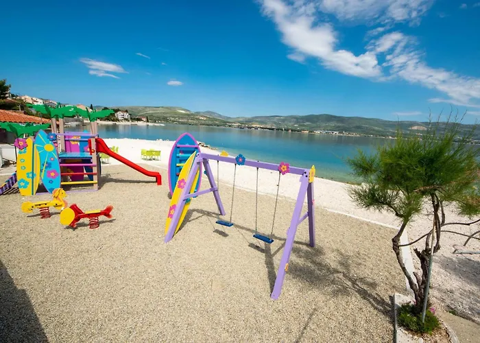 Anita Mit Grossem Balkon Und Meerblick By Interhome * Trogir